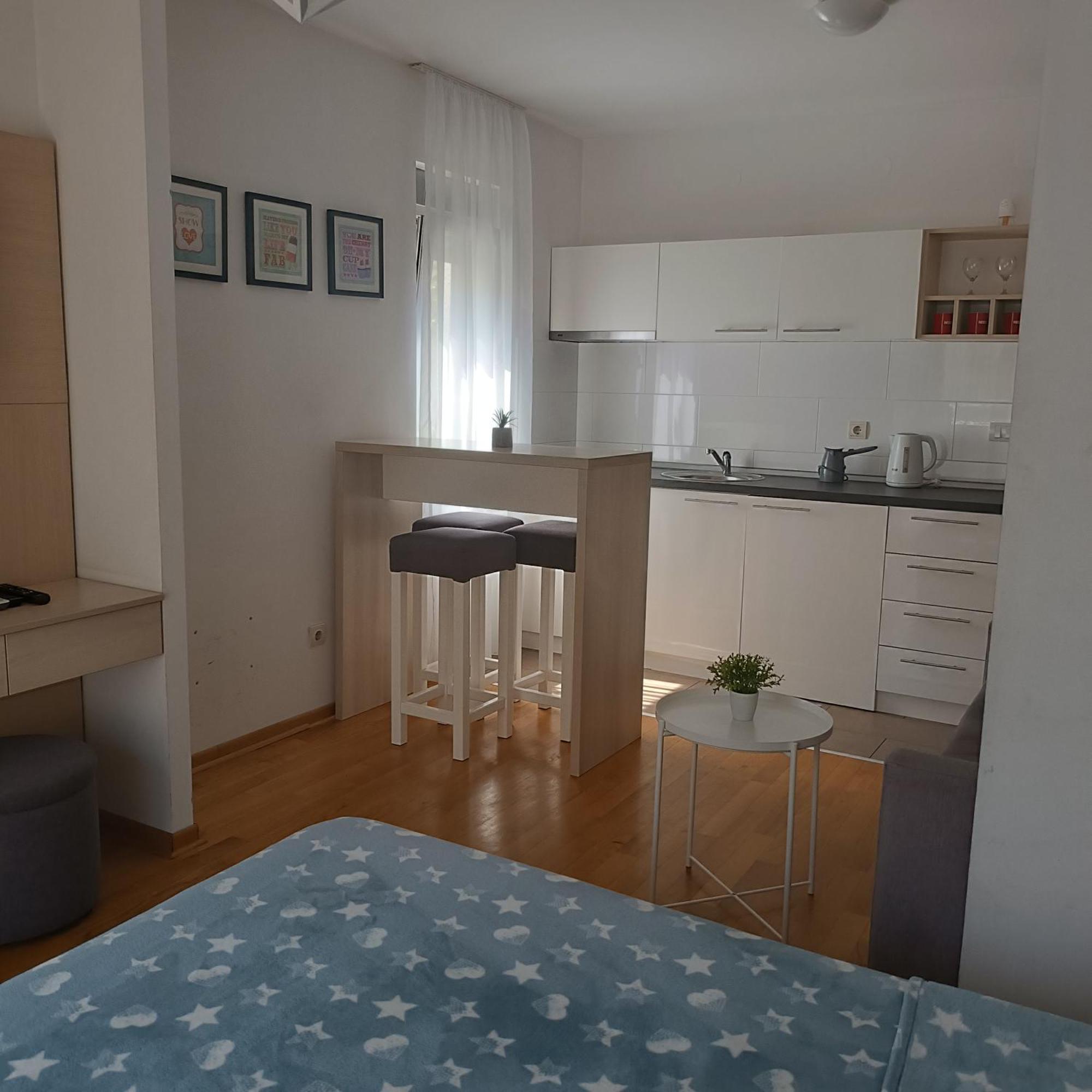 Apartments Karamarkovic Vrnjačka Banja Quarto foto